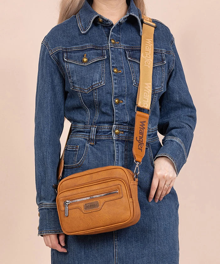 Wrangler Multi-Pocket Crossbody Bag