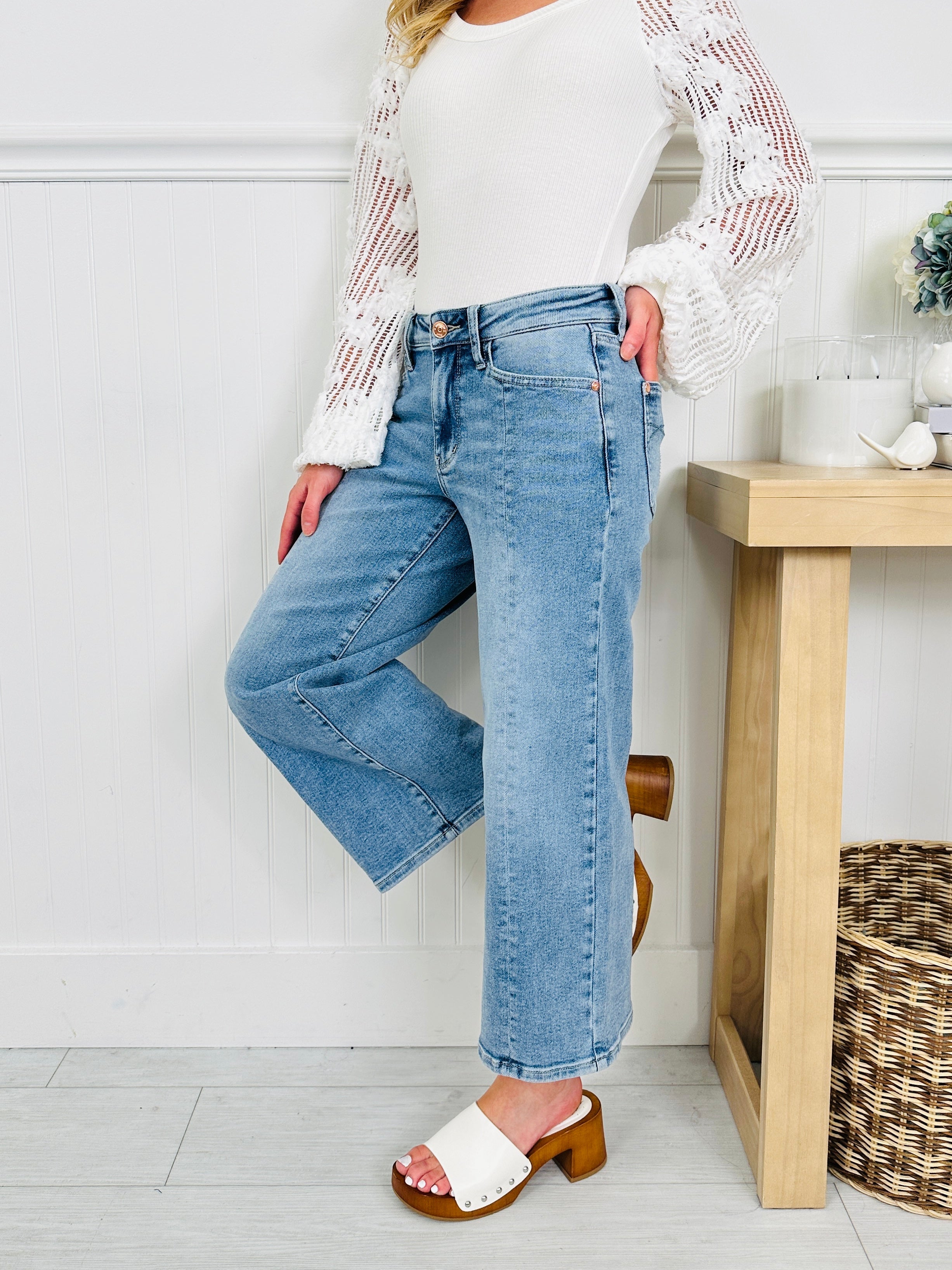 Judy Blue Spring Forward Cropped Wide Leg Jeans