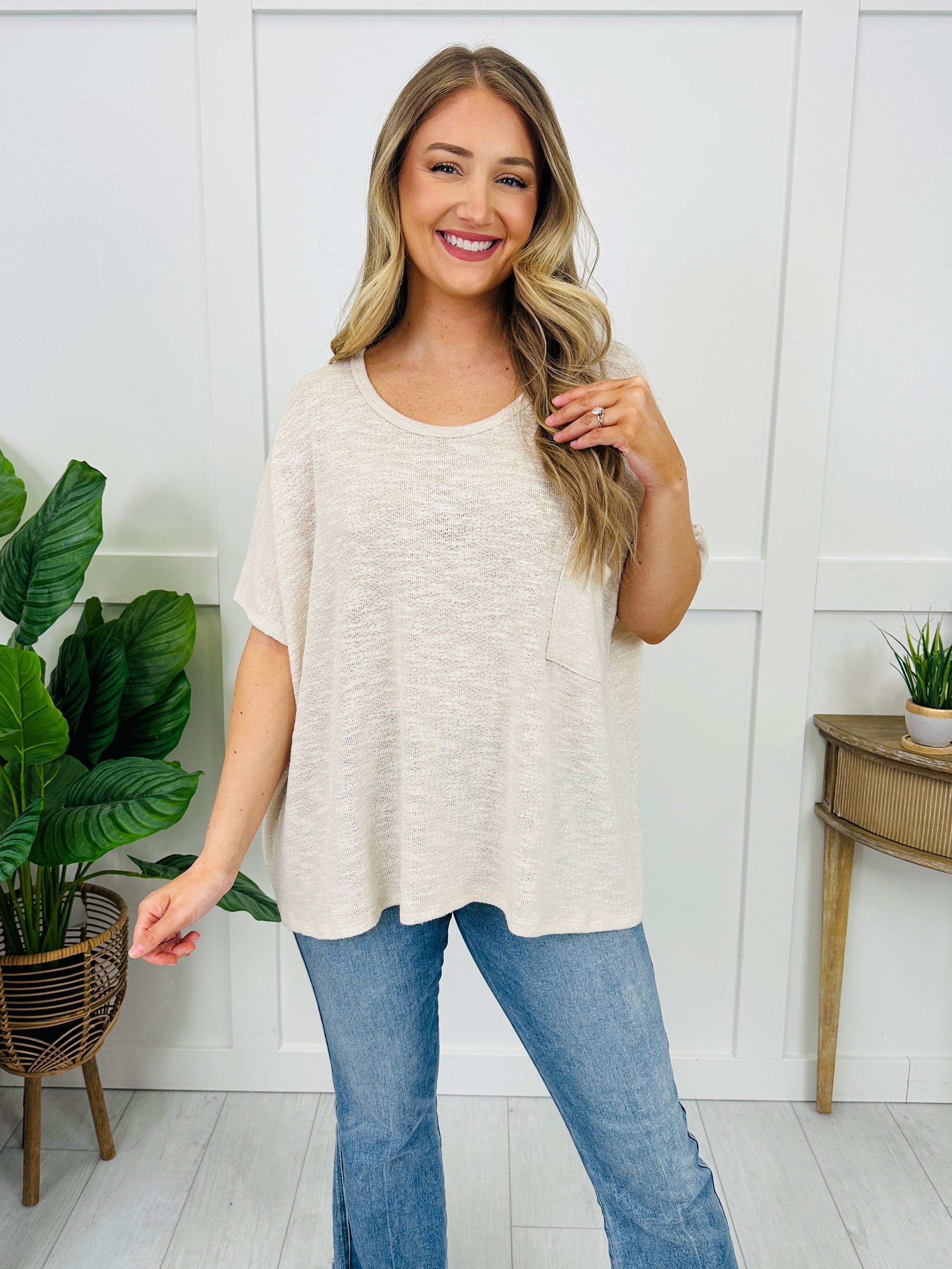 Minimal Mood Top In Multiple Colors