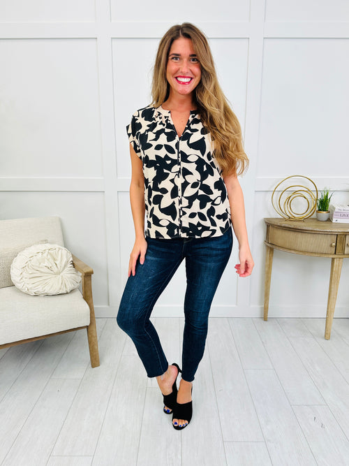 Clean Contrast Top