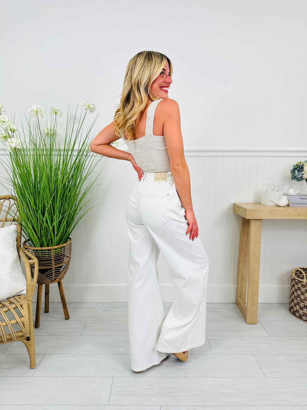 Judy Blue White As a Feather Palazzo Jeans
