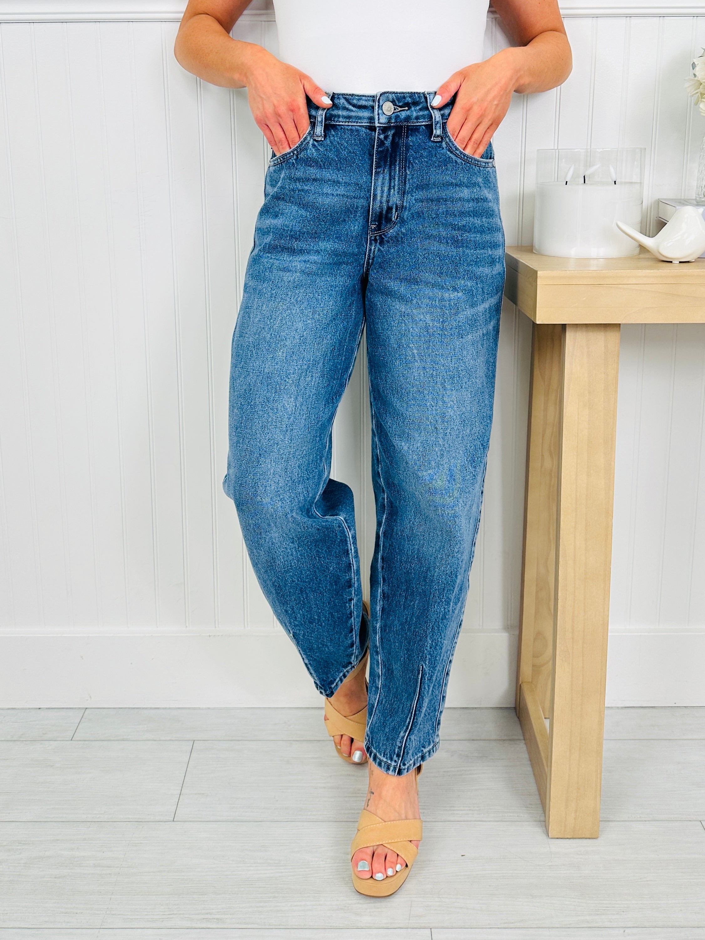 Judy Blue Best Bet Barrel Jeans